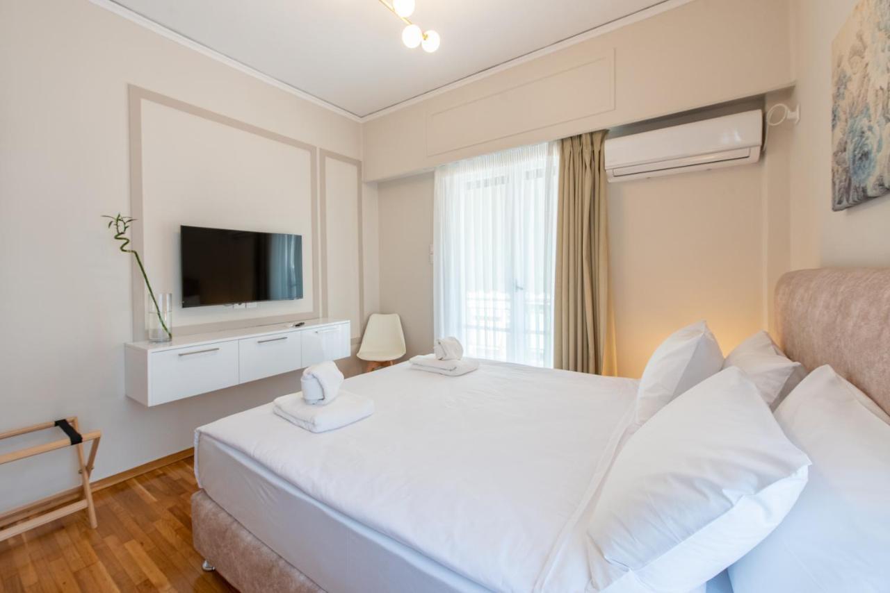 Medluxe Luxury Apartment ! Athens Exterior photo