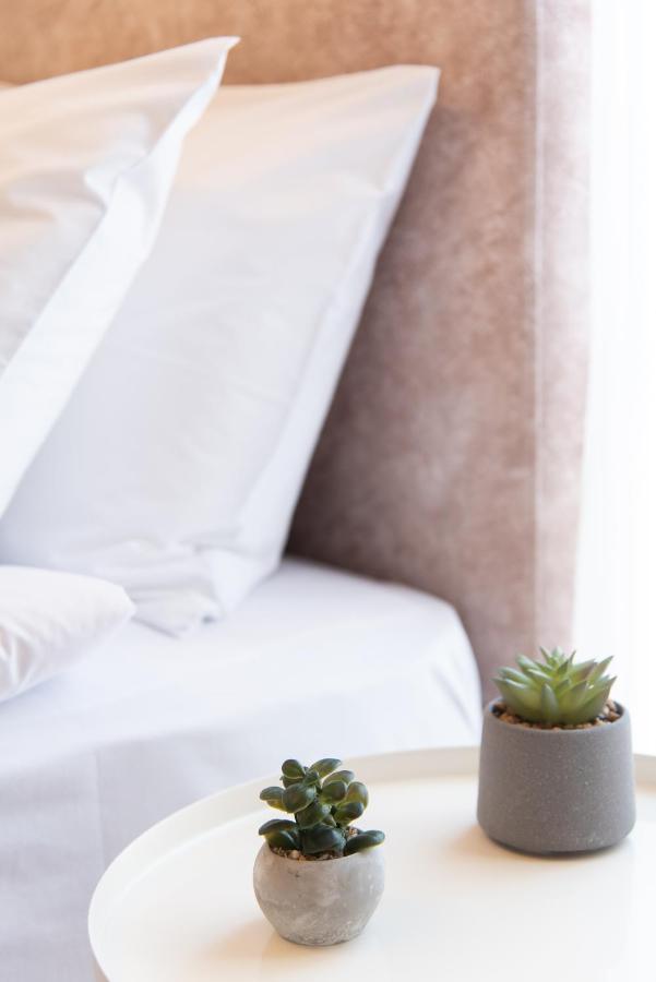 Medluxe Luxury Apartment ! Athens Exterior photo