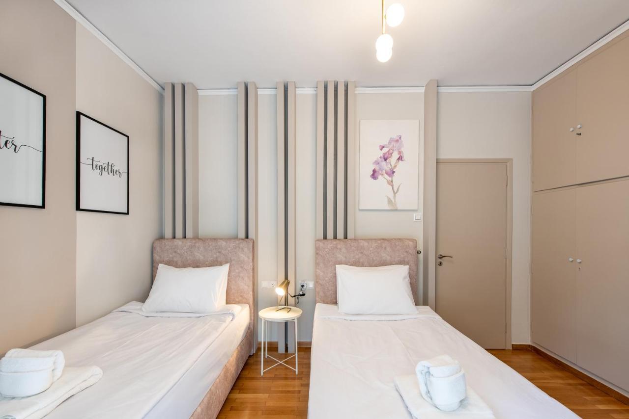 Medluxe Luxury Apartment ! Athens Exterior photo