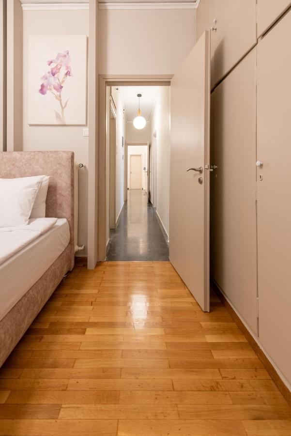 Medluxe Luxury Apartment ! Athens Exterior photo