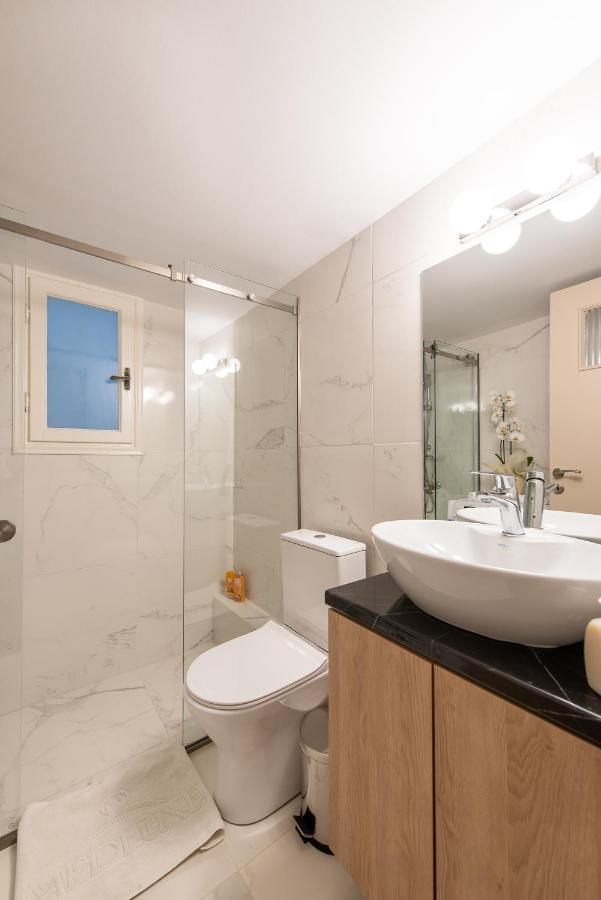 Medluxe Luxury Apartment ! Athens Exterior photo