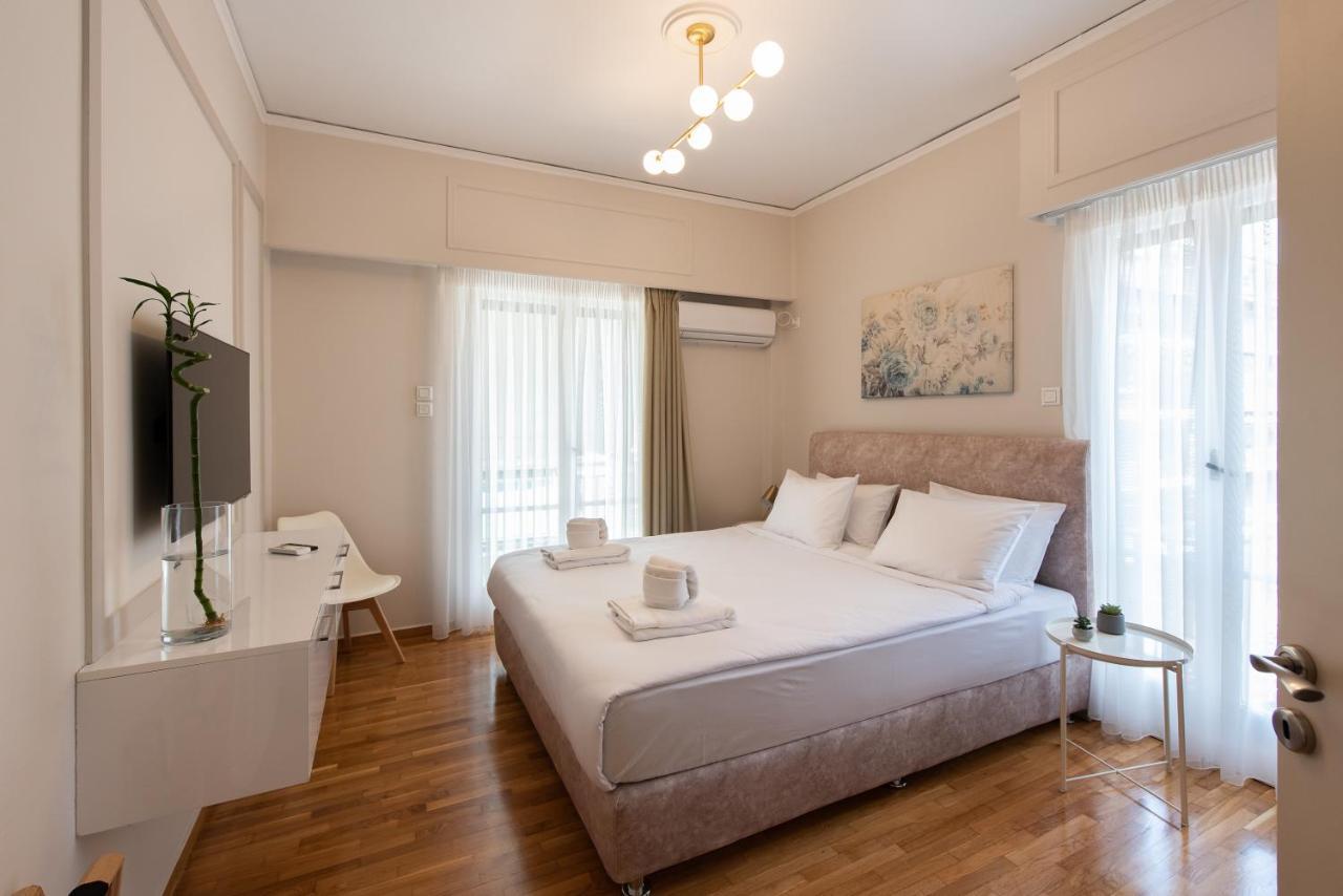 Medluxe Luxury Apartment ! Athens Exterior photo